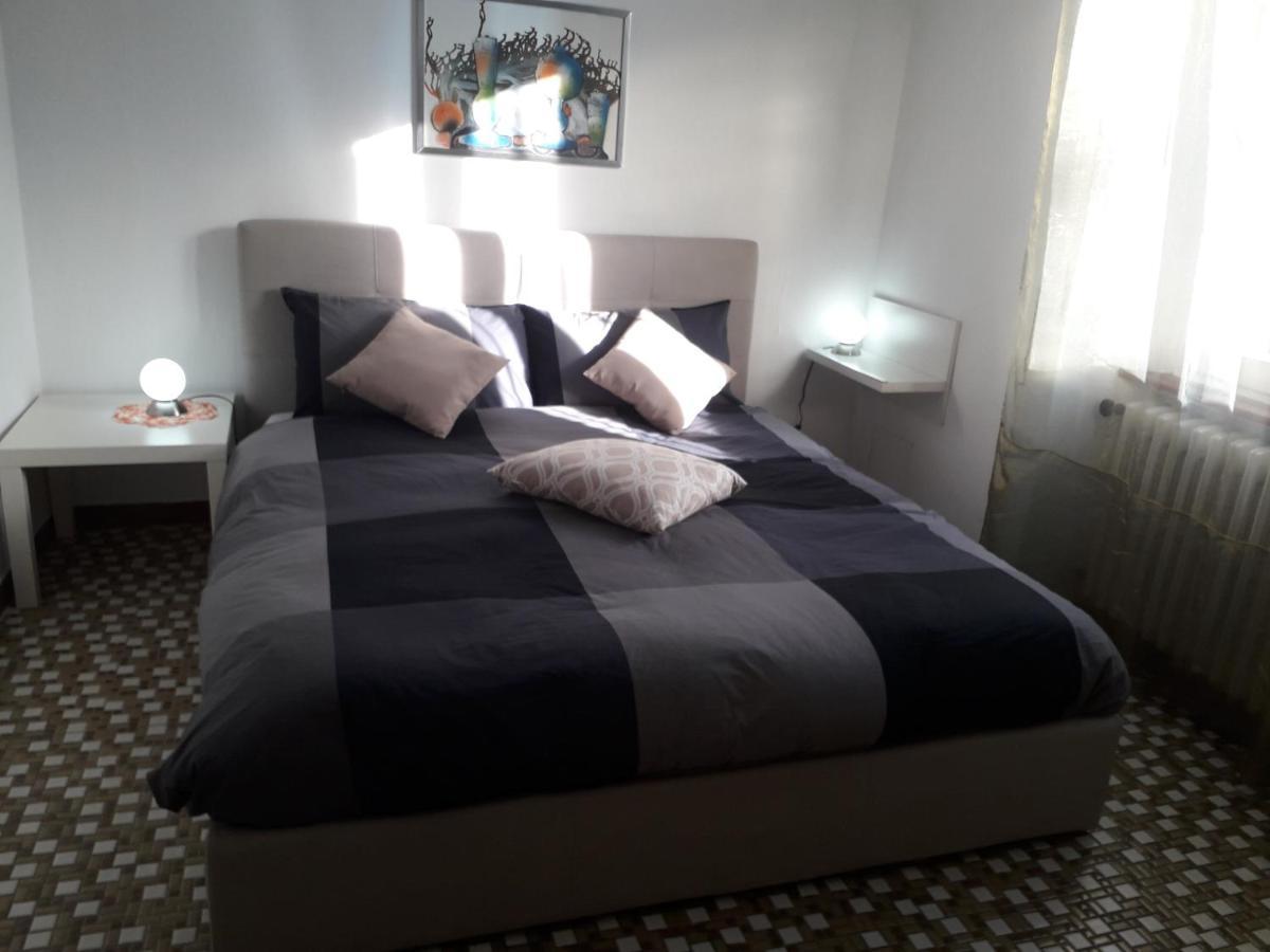 Casa Teresina - Corenno Plinio Lago Di Como Appartement Dervio Buitenkant foto